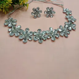 AL ADAM FASHION Sliver-Plated Stone-Studded Jewellery Set image 1