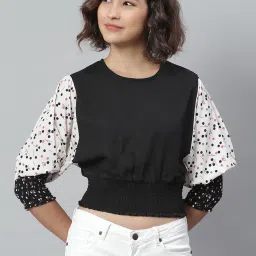 KASSUALLY Black & White Printed Crop Top image 1