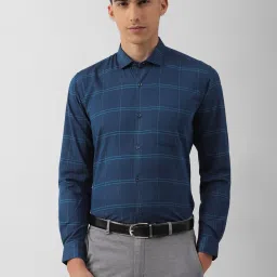 Peter England Blue Regular Fit Checks Shirt image 1