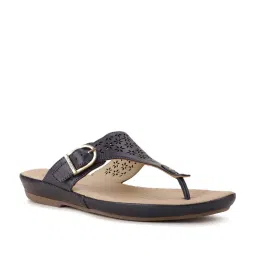 Hush Puppies by Bata Women's Navy Thong Wedges image 2