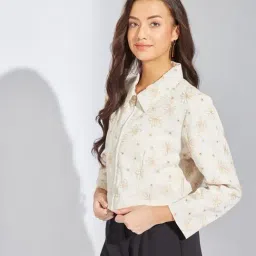 Latin Quarters Beige Embroidery Long Sleeves Casual Shirt image 3