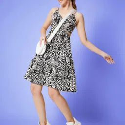 CHARMGAL Printed Crepe Fit & Flare Dress image 3