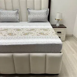 Pure Decor Lifestyle Grey & White Floral Cotton 330TC Double King Bedsheet Set-2.74mX2.74m image 2