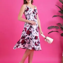 Qurvii Peach Slim Fit Floral Print Dress image 5