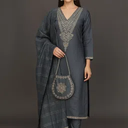 Ethnic 3 You Women Ethnic Motifs Embroidered Regular Thread Work Kurta with Trousers & With Dupatta-picture-28