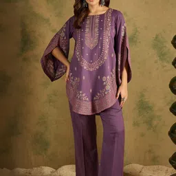 SAHASIKA Self Design Square Neck Pashmina Wool Tunic With Trouser-picture-33