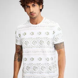 SPYKAR Men Printed Pockets Slim Fit T-shirt image 1