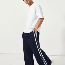 Styli White & Navy Relaxed Fit Printed Oversized T-Shirt & Trackpants Set-image-33