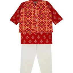 LITTLE GINNIE Boys Bandhani Printed Regular Pure Cotton Kurta with Pyjamas image 2