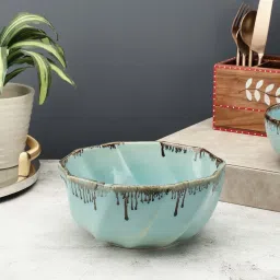 VarEesha Tranquil Sage Green Ceramic Serving Bowl (1 L) image 1