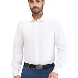Park Avenue White Regular Fit Texture Shirt image 1