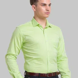 Park Avenue Green Cotton Slim Fit Shirt image 4