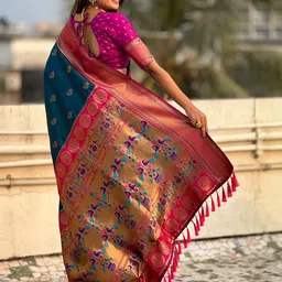 ELITE WEAVES Woven Design Zari Silk Blend Paithani Saree image 3