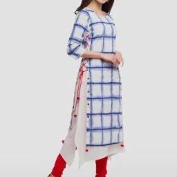YASH GALLERY White & Blue Cotton Chequered A Line Kurta image 4
