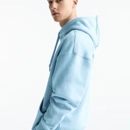 MISCHIEF MONKEY Men Solid Long Sleeves Hooded Longline Sweatshirt image 2