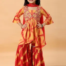 MASTARANG Girls Dyed Angrakha Kurti with Sharara & Dupatta-image-55