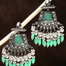 OOMPH Geometric Studs Earrings image 1