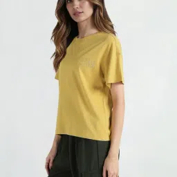 Elle Women Yellow Solid Crew Neck Pure Cotton T-Shirt image 3