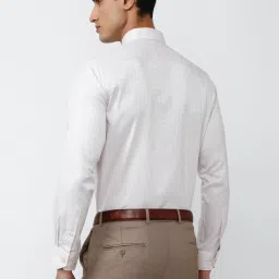 Van Heusen White Cotton Regular Fit Checks Shirt image 2