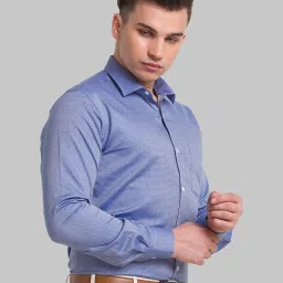 Park Avenue Blue Cotton Slim Fit Printed Shirt image 4