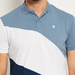 OGEN Men Colourblocked Polo Collar Applique T-shirt image 3
