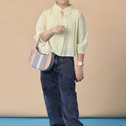 V-Mart Girls Regular Fit Mid-Rise Light Fade Stretchable Cargo Styles Jeans image 5