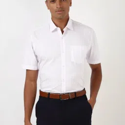 Peter England White Regular Fit Checks Shirt image 1