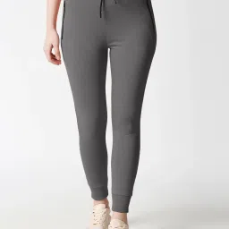 Bewakoof Grey Regular Fit Joggers image 1
