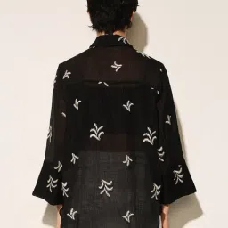 Only Black Embroidery Shirt image 2