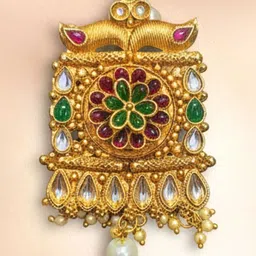 ORANGENYSHA Gold-Plated Kundan Studded & Pearls Beaded Rajwadi Necklace And Earrings image 3