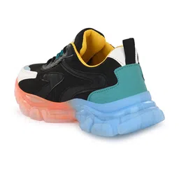 knoos Men Colourblocked Sneakers image 3