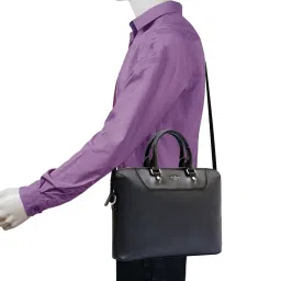 Eske Navy Leather Large Messenger Bag image 2