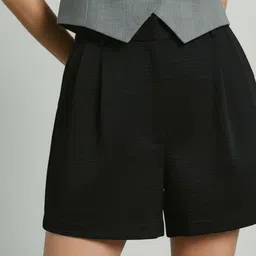 Phosphorus Women Wrinkled Relaxed Fit Shorts image 5