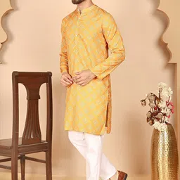 Anouk Rustic Geometric Printed Mandarin Collar Sequinned Kurta With Pyjamas image 3