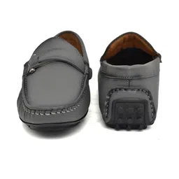 G L Trend Men Grey Casual Shoes image 3