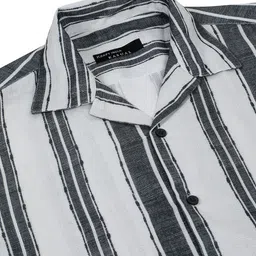 KRAFT INDIA Standard Multi Striped Cuban Collar Shirt image 2