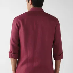 Luxure by Louis Philippe Men Solid Spread Collar Linen Formal Shirt image 5