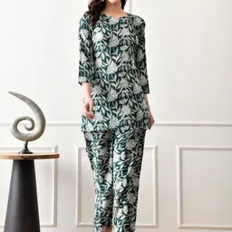 HARIKS Printed V-Neck Tunic & Trousers Co-Ords-picture-26