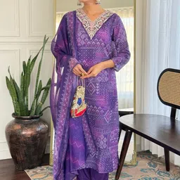 CaniBani Women Ethnic Motifs Printed Regular Thread Work Kurta with Salwar & With Dupatta image 5