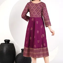 Niona Printed A-Line Midi Ethnic Dress image 3