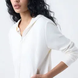 studiofit women Studiofit by Westside Cream Solid Hoodie image 4