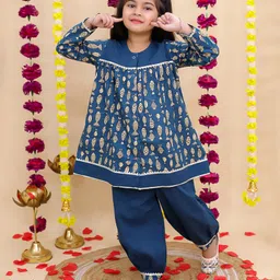 BownBee Cotton Woven Full Sleeves Fish Printed Gota Lace Embellished Kurti Pant Set - Blue-picture-26