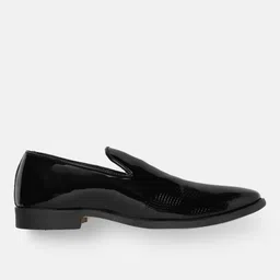 Carlton London Men Glossy Textured Formal Slip-Ons image 2