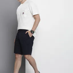 Tommy Hilfiger Men Solid Mid-Rise Regular Shorts image 5