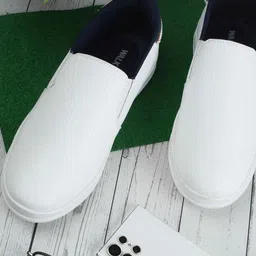 WALKWAY by Metro Men Colourblocked Slip-On Sneakers image 1