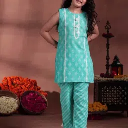 Libas Kids Blue Pure Cotton Regular Fit Floral Kurta Sets-image-91