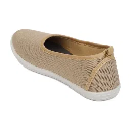 Iconics Women's Beige Flat Ballets image 5