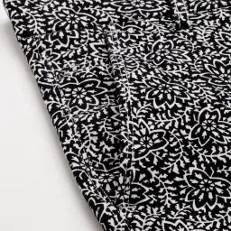 showoffff SHOW OFF Black Cotton Regular Fit Printed Shorts image 4