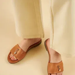 Peach Flores Women's Tan  Casual Sandals-picture-48