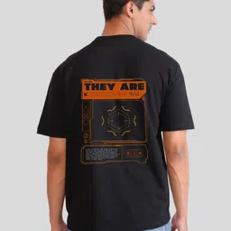 URBAN FLAUNT Men Printed Applique T-shirt-picture-26